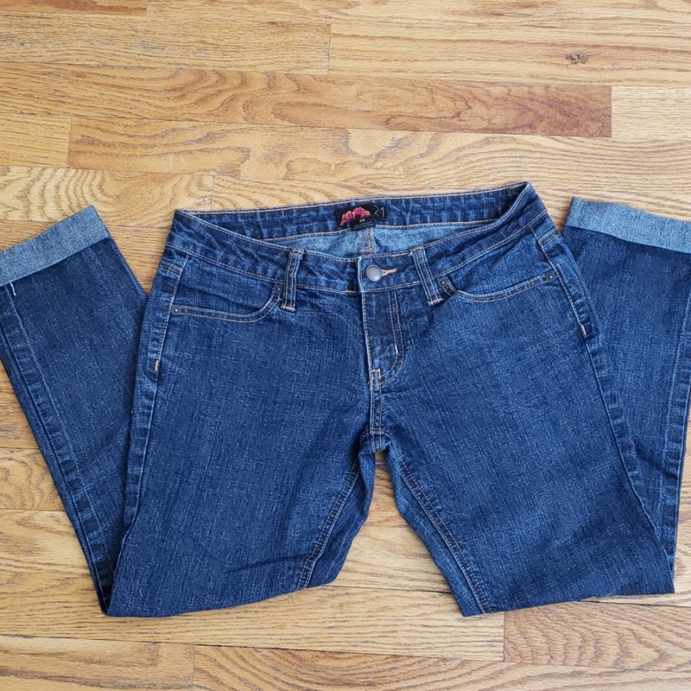 Forever 21 Crop Jeans Size 26